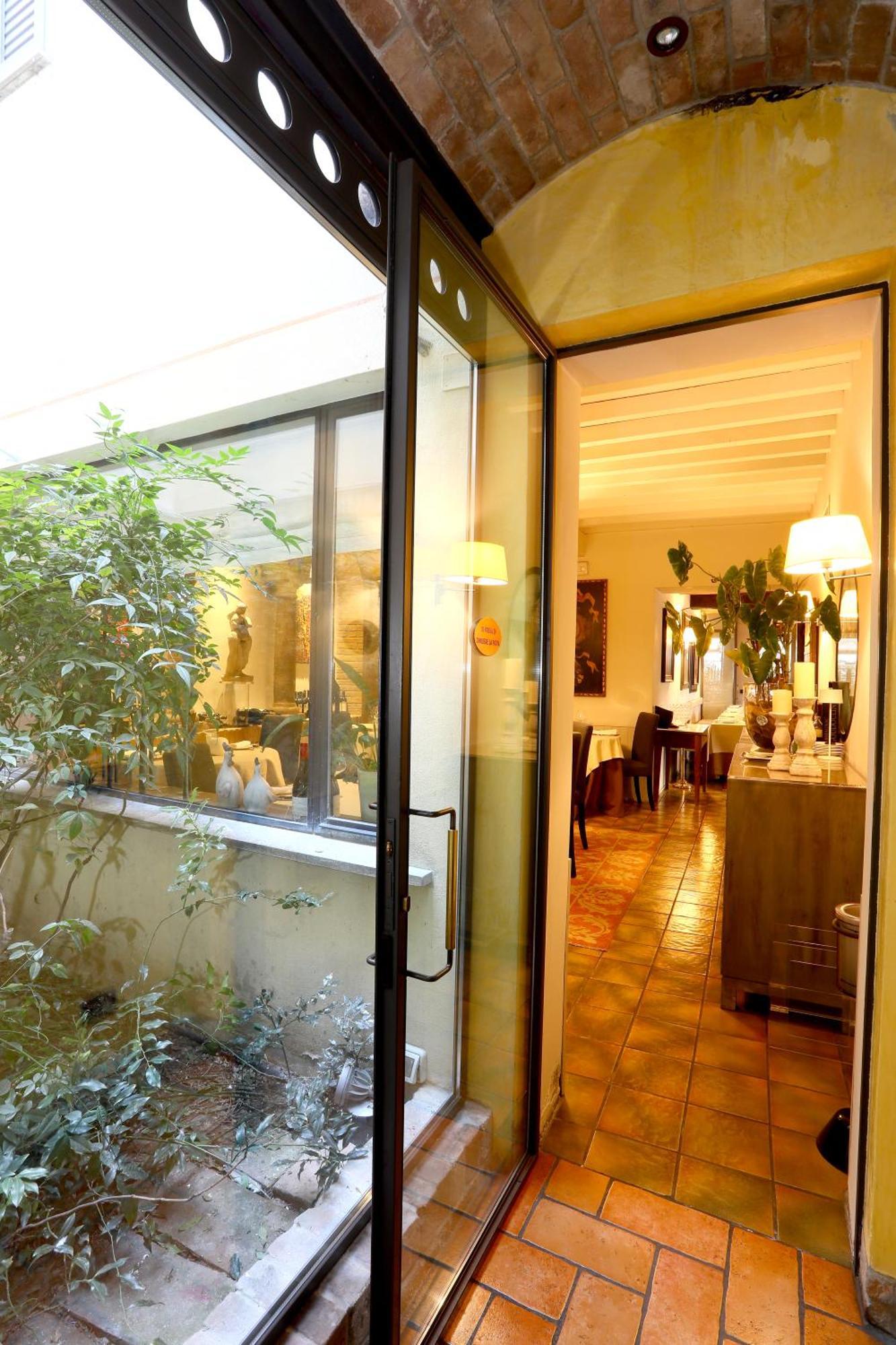 Locanda Stella D'Oro Soragna Exterior foto